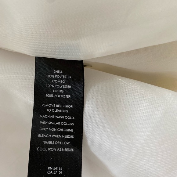 🌼Jessica Howard Designer Dress 👗14W with Gorgeous🌼Yellow Flowers. Like New 🌼 - Picture 11 of 16